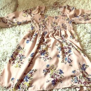Cute spring dress! From target! Worn twice !